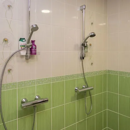 Iso-karpalo B By Interhome Aikkila